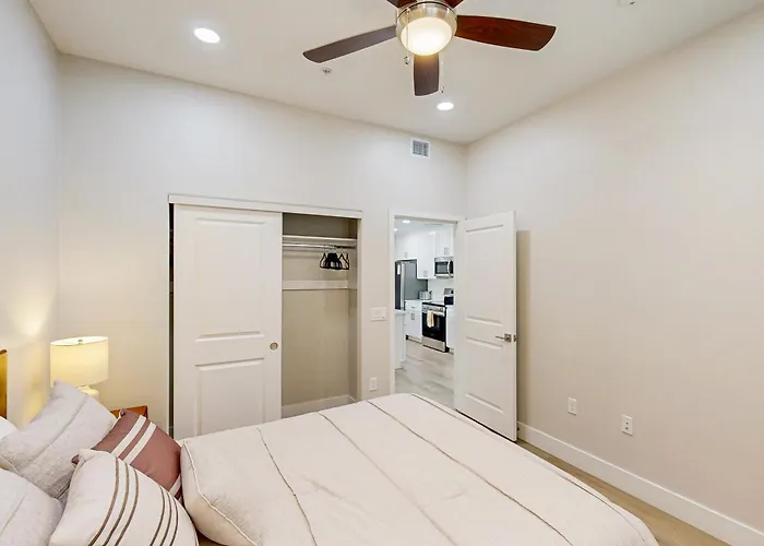 Desert Breeze Getaway Holiday home *